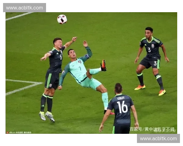 倒钩射门技巧解析与实战应用全面提升进球能力方法